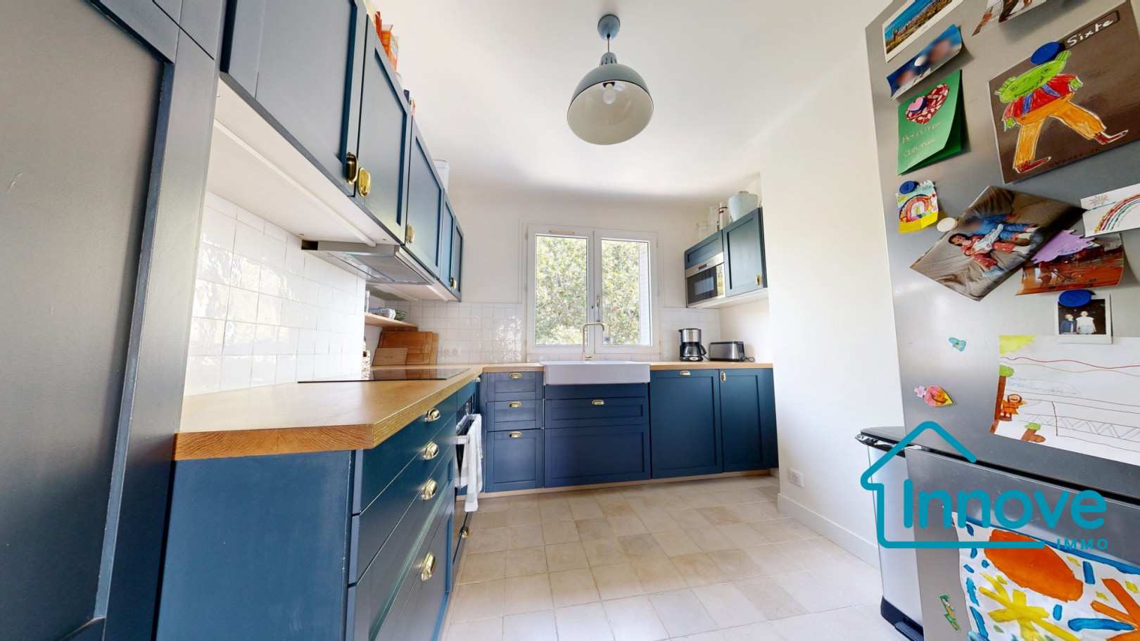 
                                                Vente
                                                 Square Jean Houdon- Appartement familial 7 pièces - 138 m²