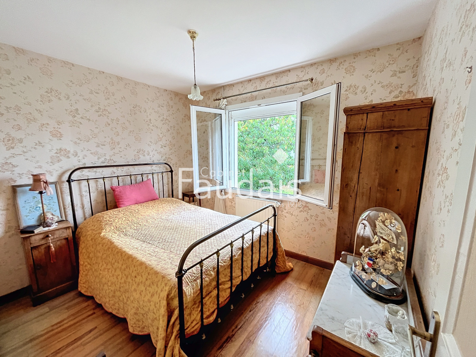 
                                                Vente
                                                 St André de l'Epine, maison sur sous sol proche de ST LO