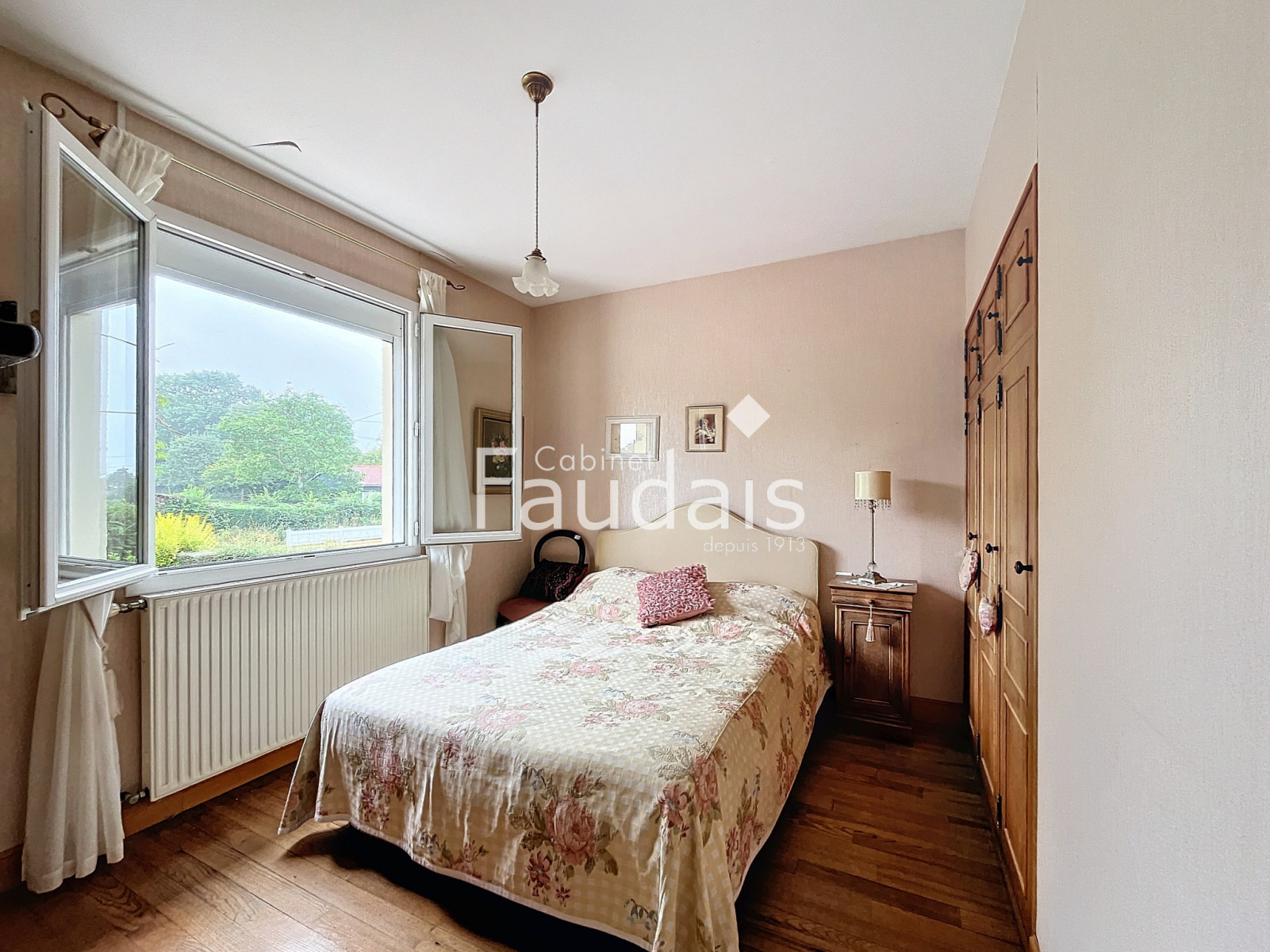 
                                                Vente
                                                 St André de l'Epine, maison sur sous sol proche de ST LO