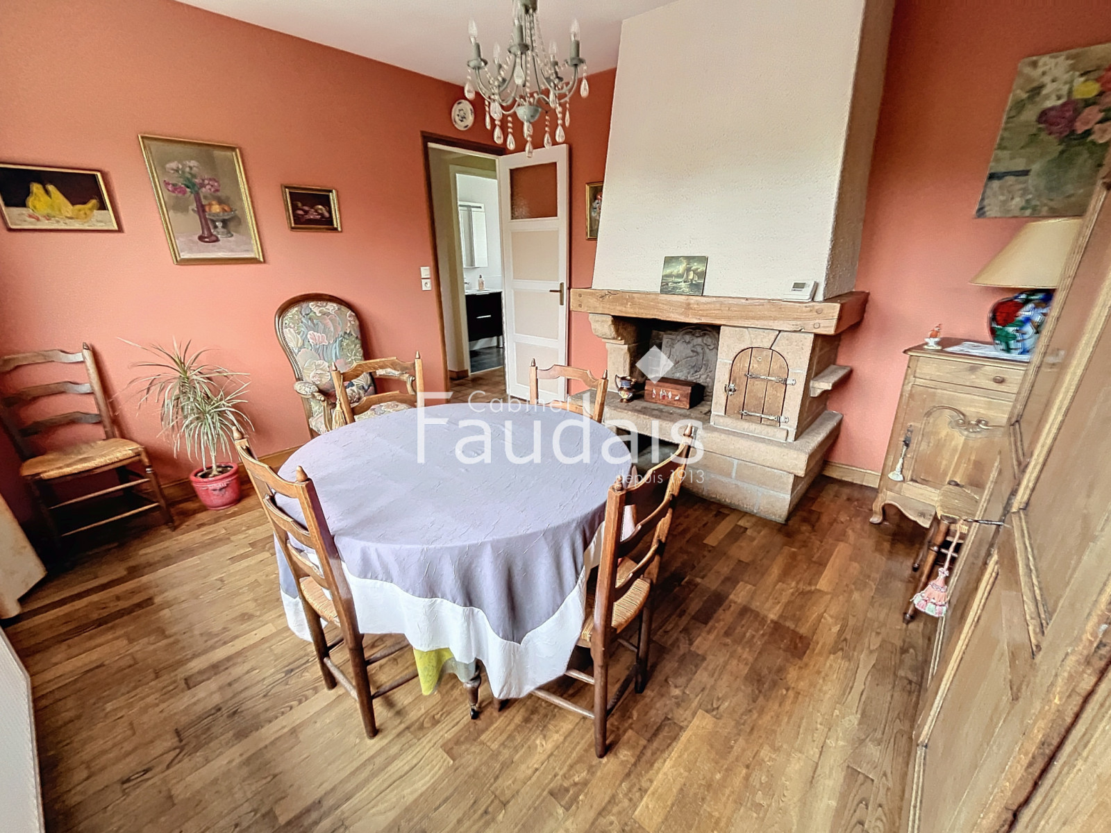 
                                                Vente
                                                 St André de l'Epine, maison sur sous sol proche de ST LO