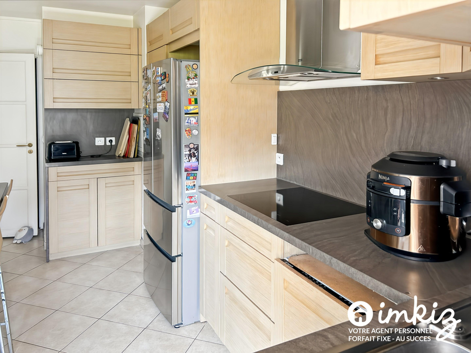 
                                                Vente
                                                 St-Maurice  T5  107 m²  balcon terrasse 2 parkings