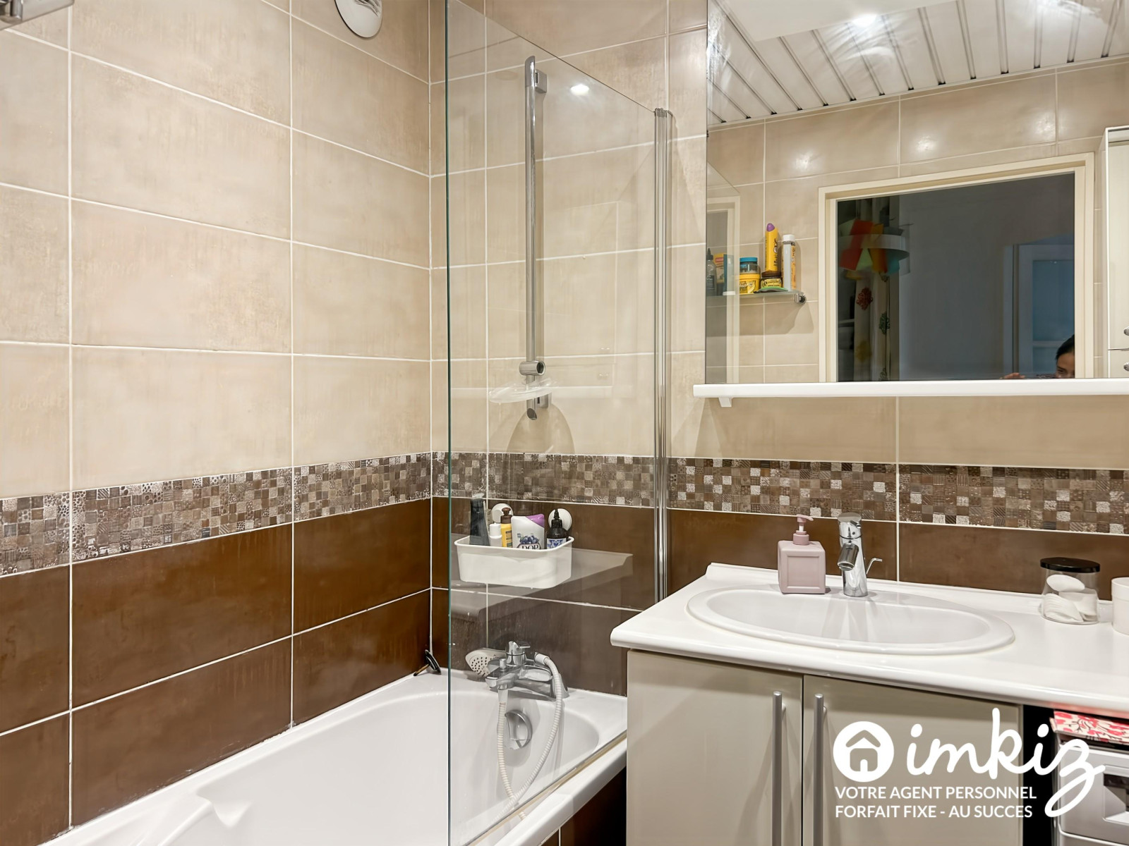 
                                                Vente
                                                 St-Maurice  T5  107 m²  balcon terrasse 2 parkings