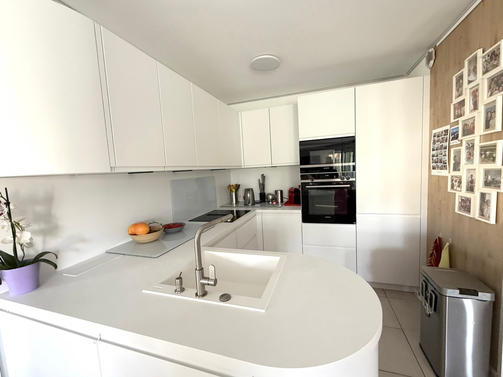 
                                                Vente
                                                 St Raphaël Boulouris Appartement front de mer 3 pièce(s) 76m2 Terrasse Garage Piscine