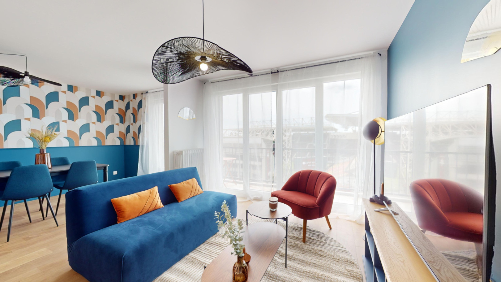 
                                                Location
                                                 STADE M