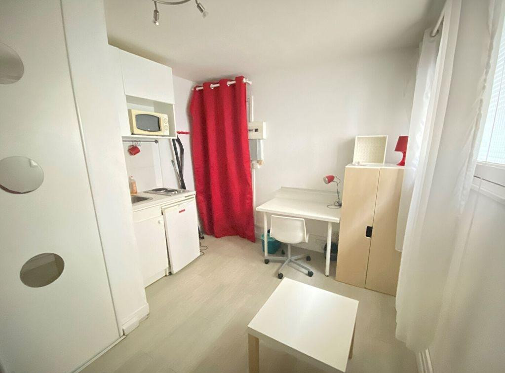 
                                                Location
                                                 Studette Le Havre