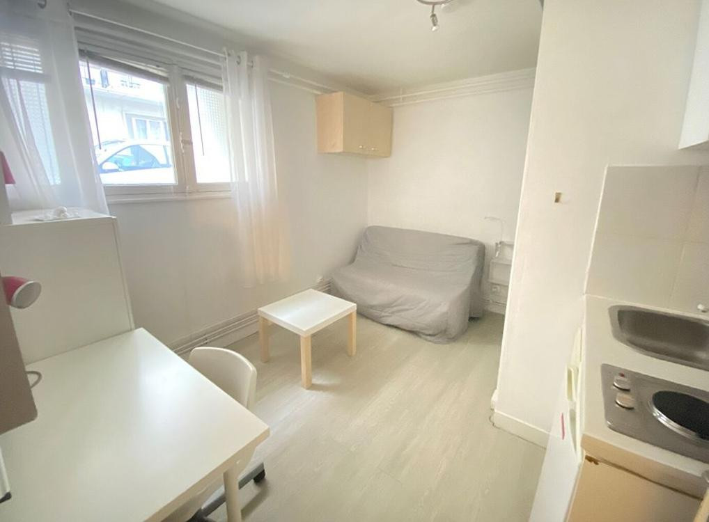 
                                                Location
                                                 Studette Le Havre