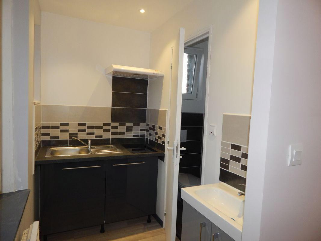 
                                                Location
                                                 Studette Lille Faidherbe, Gaston Berger, Staps
