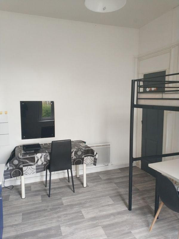
                                                Location
                                                 Studette lycée Faidherbe