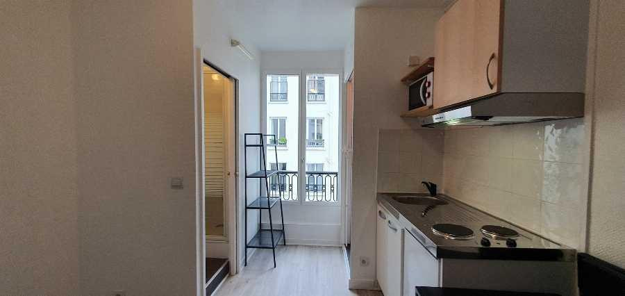 
                                                Location
                                                 Studette Paris 10