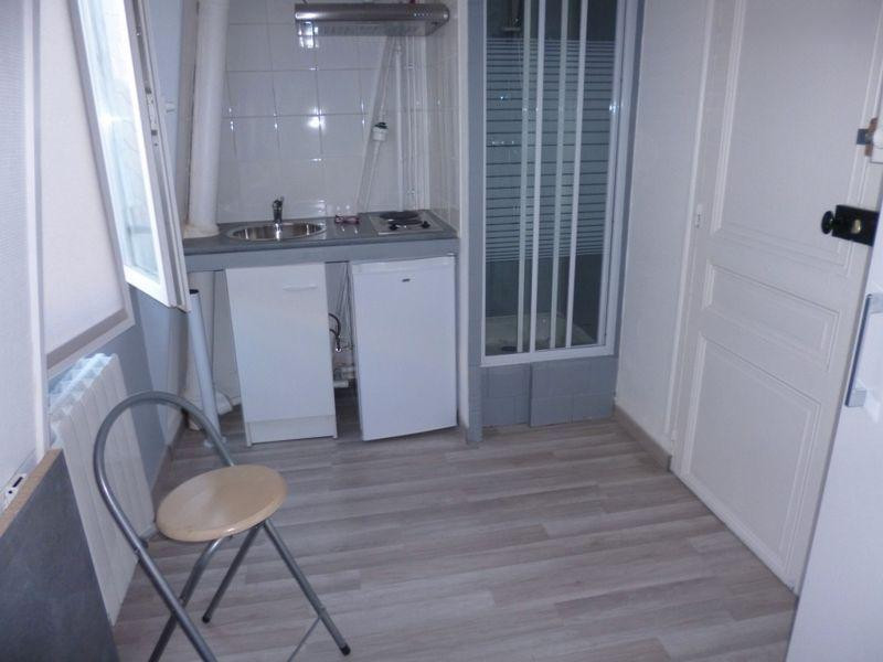 
                                                Location
                                                 Studette Paris 17