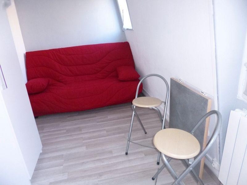 
                                                Location
                                                 Studette Paris 17