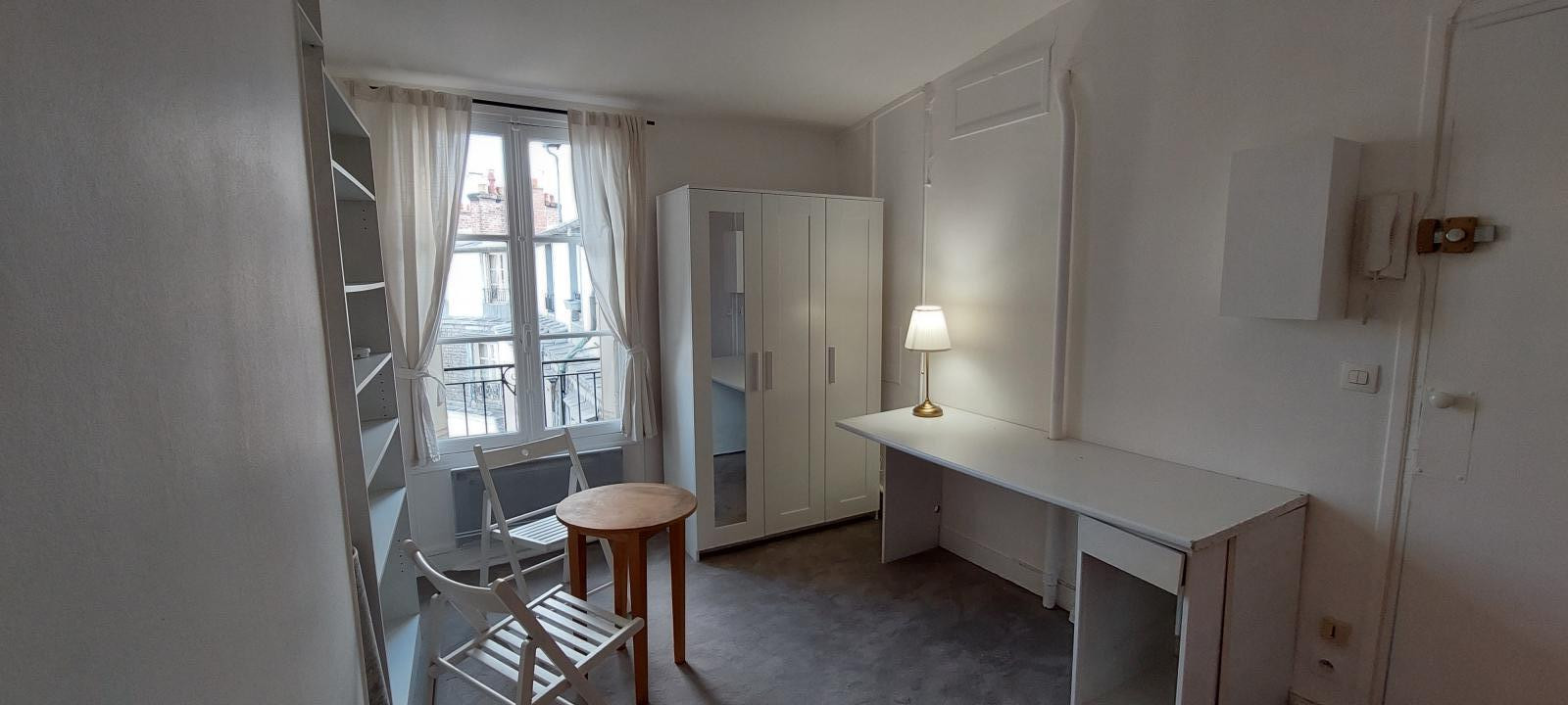 
                                                Colocation
                                                 Studette Paris 17/ Courcelles