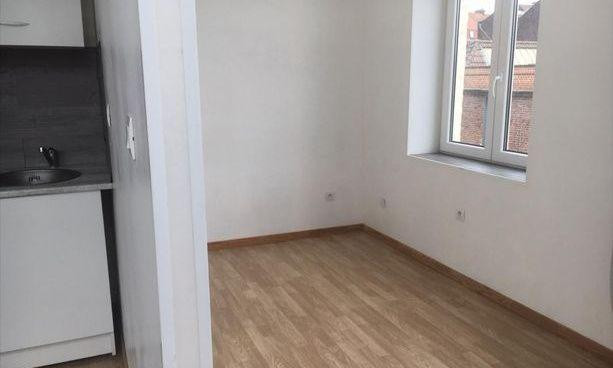 
                                                Location
                                                 Studette Paris 17ème Epinettes métro Brochand