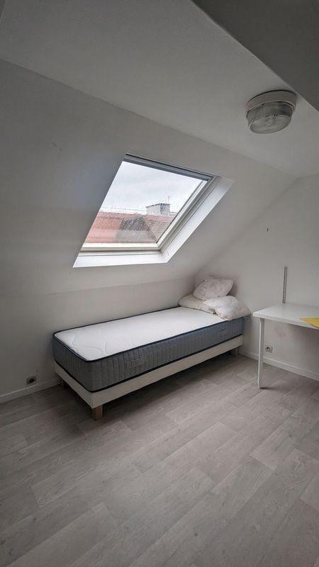 
                                                Location
                                                 Studio 10 m2 à Puteaux proche de la Défense