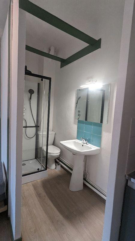 
                                                Location
                                                 Studio 10 m2 à Puteaux proche de la Défense