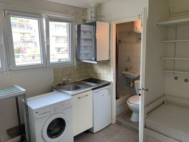 
                                                Location
                                                 Studio 11m2 Boulogne Billancourt  centre