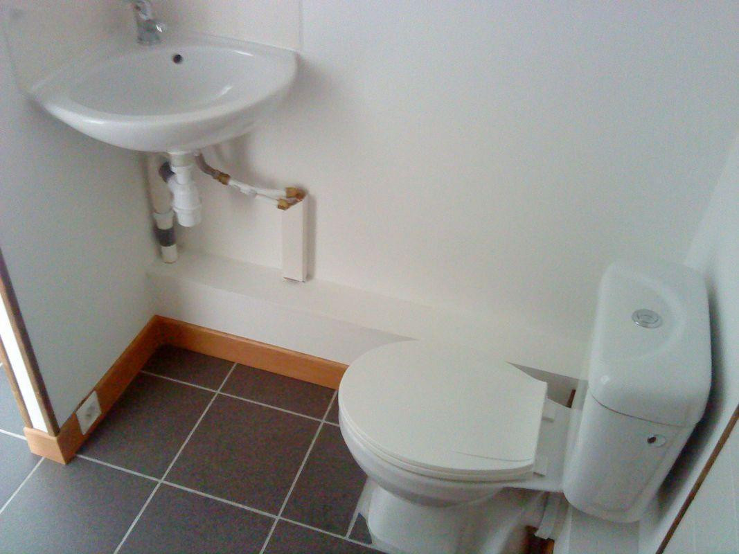 
                                                Location
                                                 Studio 12m²