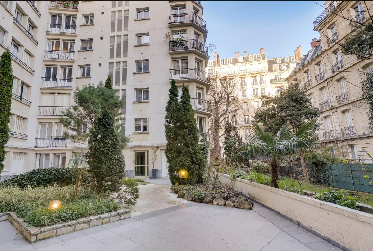 
                                                Vente
                                                 Studio 17m² Muette - Passy