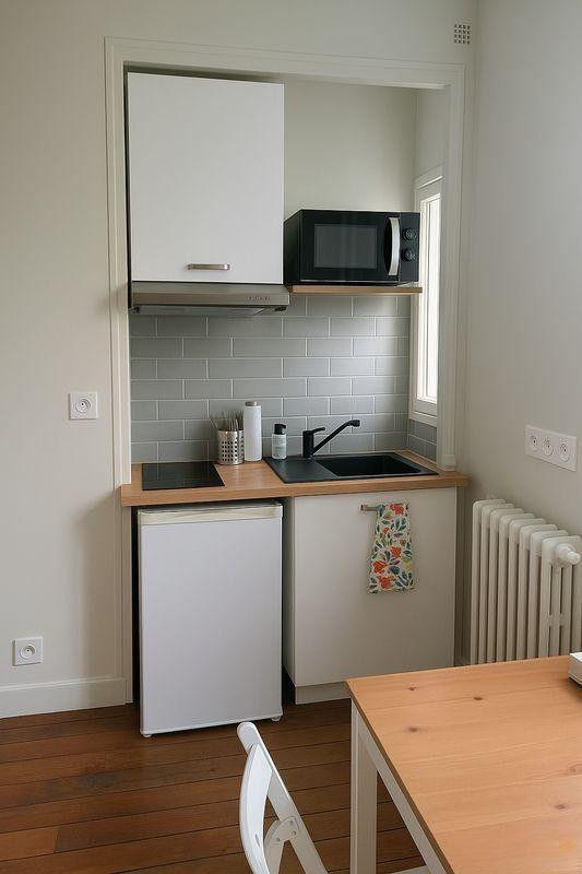 
                                                Location
                                                 Studio 14m2 5 minutes mairie Montrouge