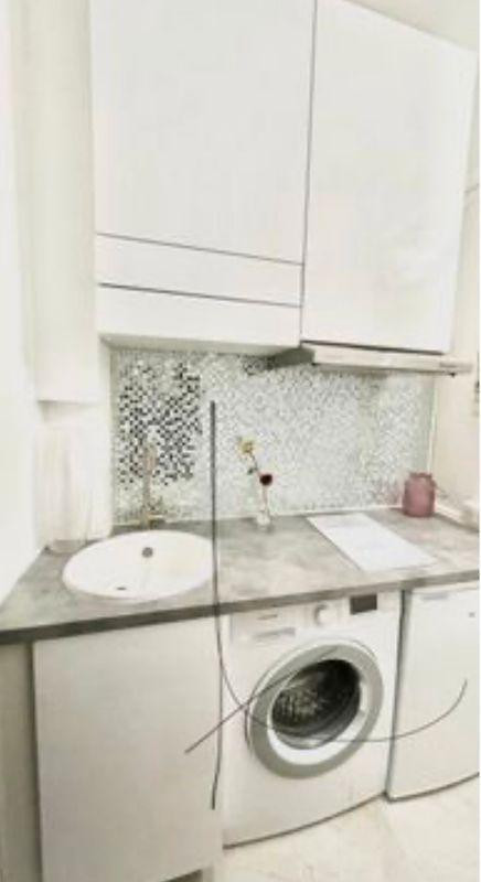 
                                                Location
                                                 Studio 14m2 meublé et équipé