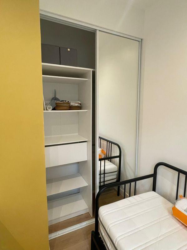 
                                                Location
                                                 Studio 15 m² refait à neuf - Goncourt Paris 10