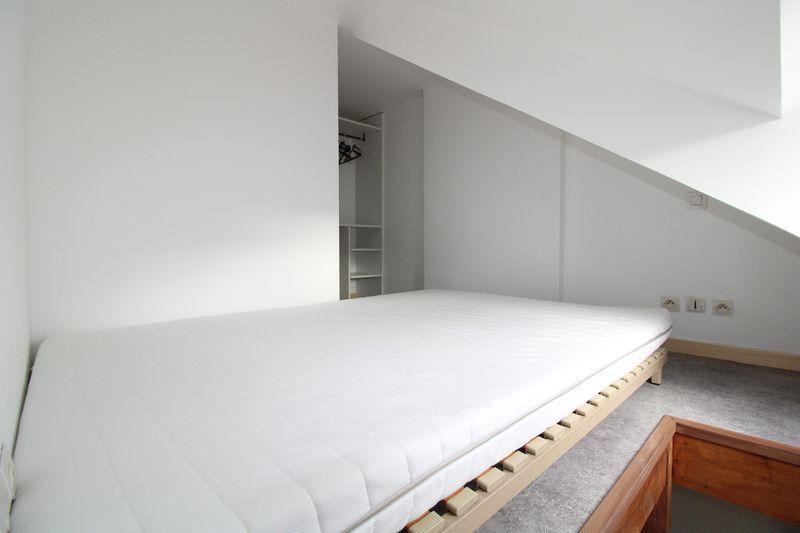 
                                                Location
                                                 Studio 15 m2 Rennes centre