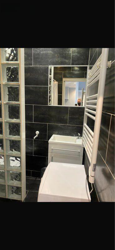 
                                                Location
                                                 Studio 16m2