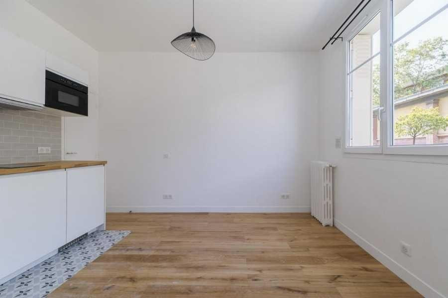 
                                                Location
                                                 Studio 16m2 Asnières