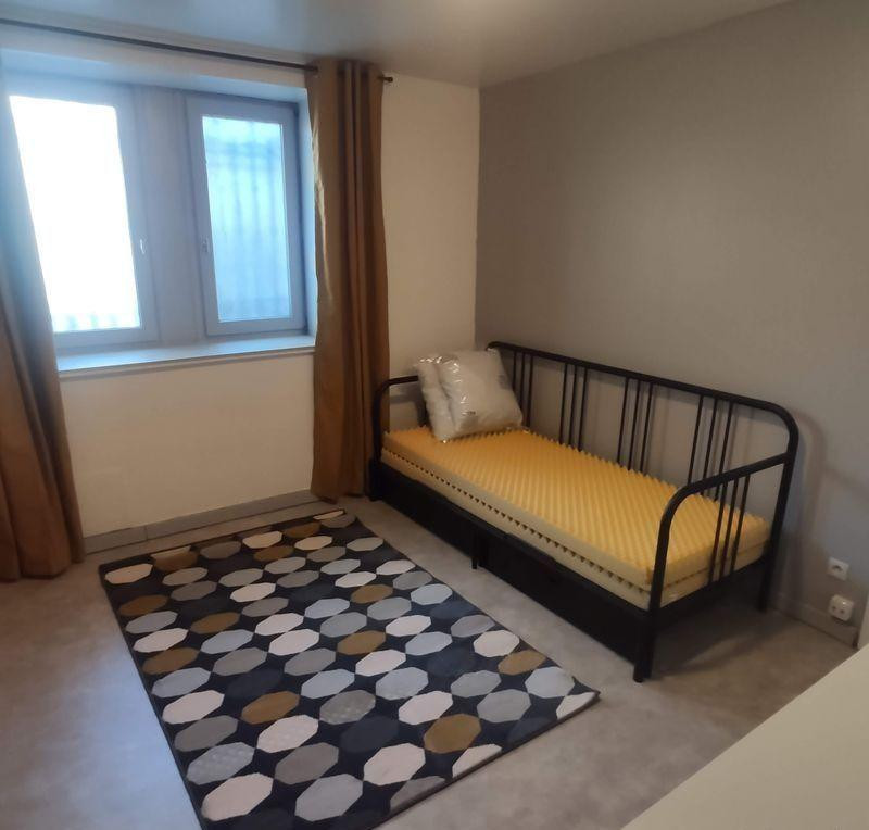 
                                                Location
                                                 Studio 16m2 Stalingrad Paris 19ème