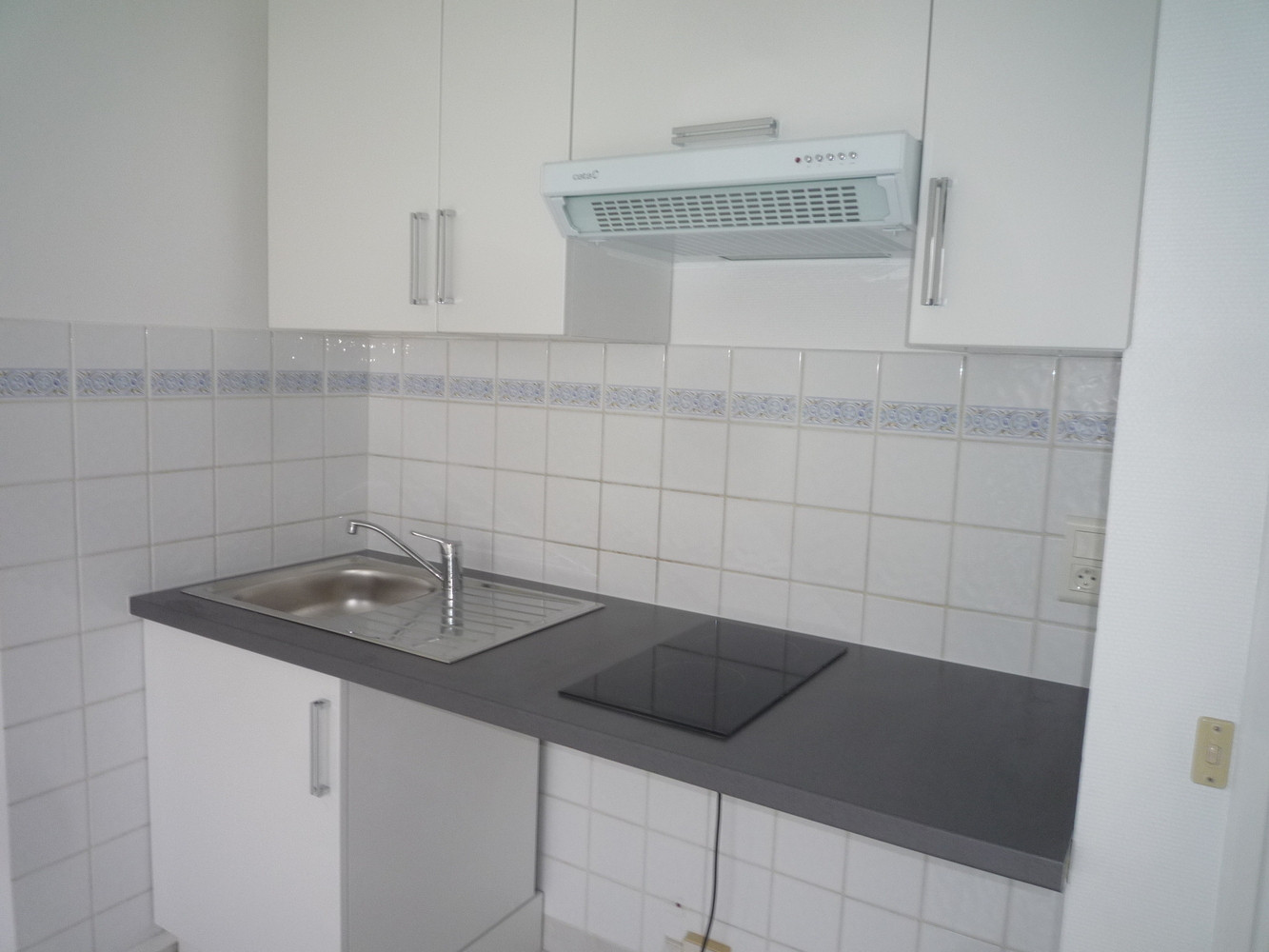 
                                                Vente
                                                 Studio 18,05m² balcon cave parking