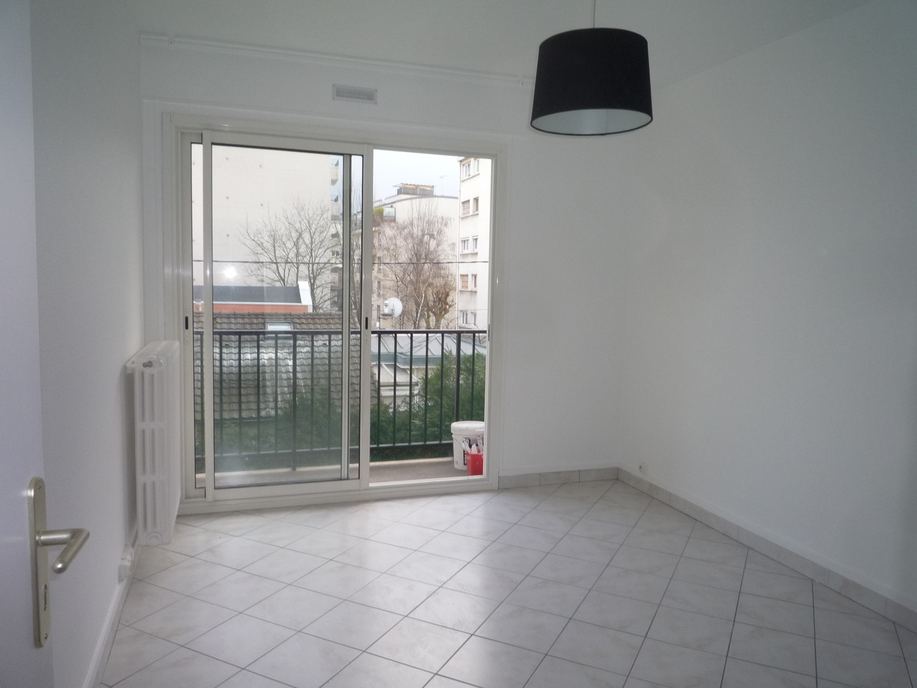 
                                                Vente
                                                 Studio 18,05m² balcon cave parking