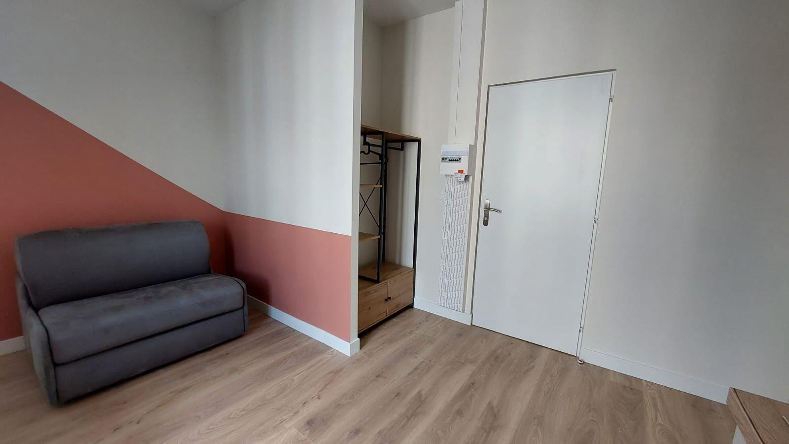 
                                                Location
                                                 Studio 18m² neuf meublé secteur Lafayette