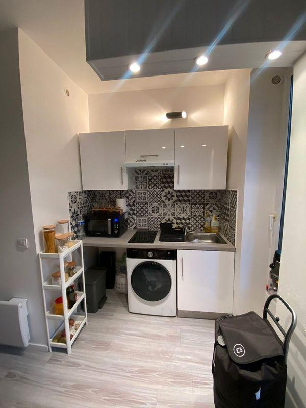 
                                                Location
                                                 Studio 18m² refait à neuf, La fourchette