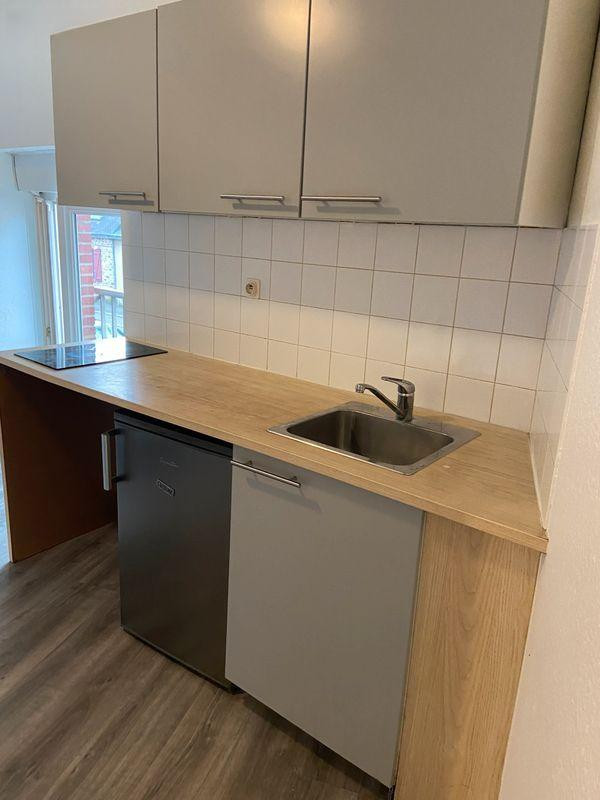 
                                                Location
                                                 Studio 18m2 loyer mensuel 386