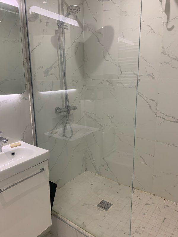 
                                                Location
                                                 Studio 19m2