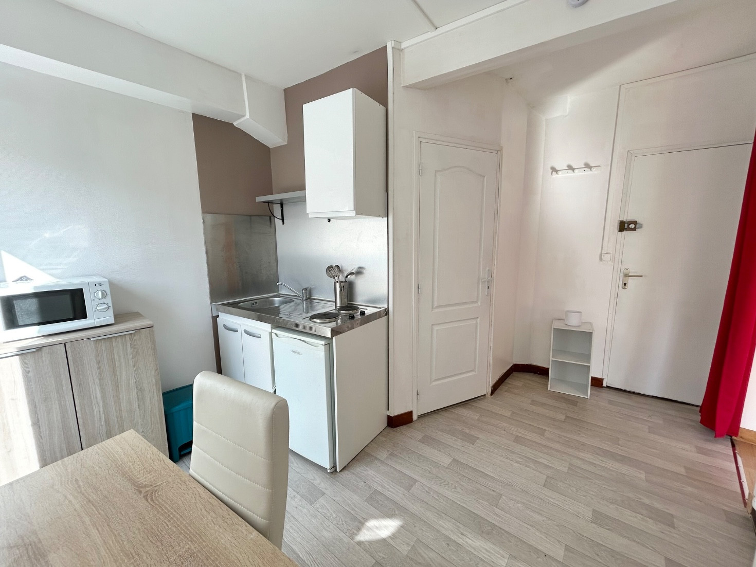 
                                                Location
                                                 Studio 20,8m2 au pied de la Citadelle