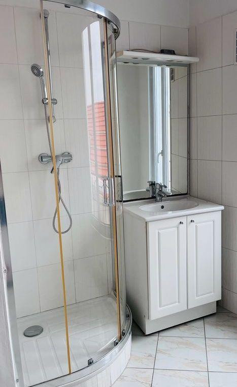 
                                                Location
                                                 Studio 20 m2 quartier pavillonnaire à Vélizy