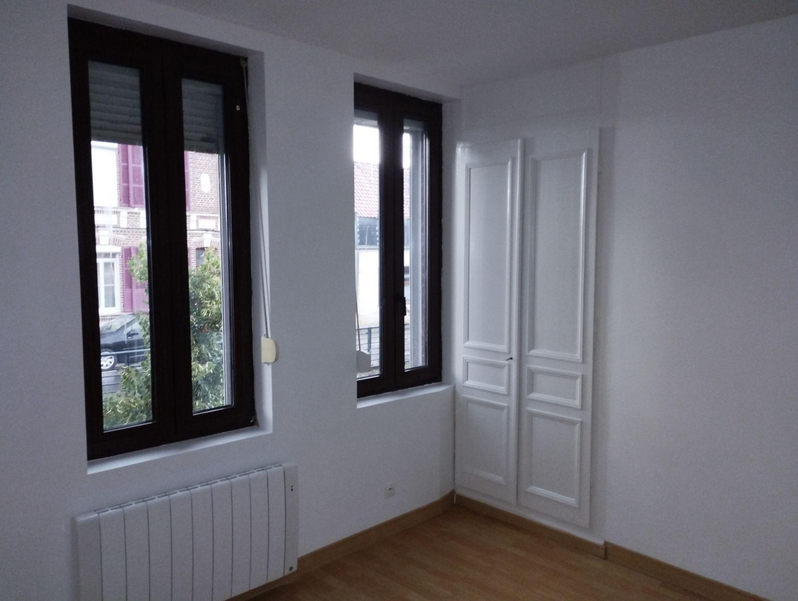 
                                                Location
                                                 Studio 20m² - Lumineux et Rénové
