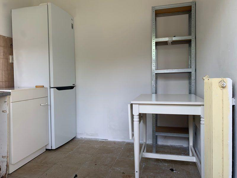 
                                                Location
                                                 Studio 20m2