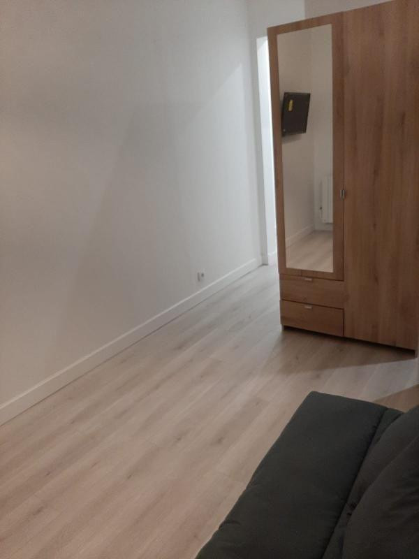 
                                                Location
                                                 Studio 20m2 à Thionville + parking