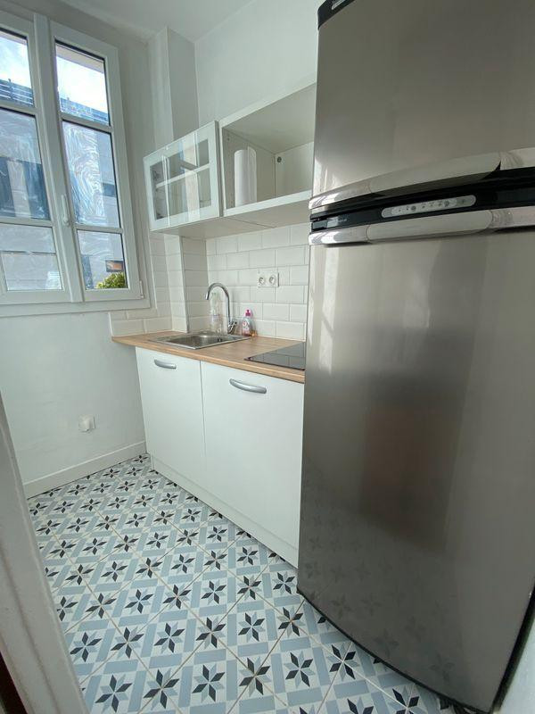 
                                                Location
                                                 Studio 20m2 - Issy les Moulineaux