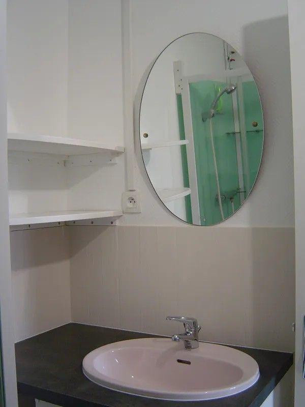 
                                                Location
                                                 Studio 21,5 m² meublé à 5mn FAC et CHU à 480€