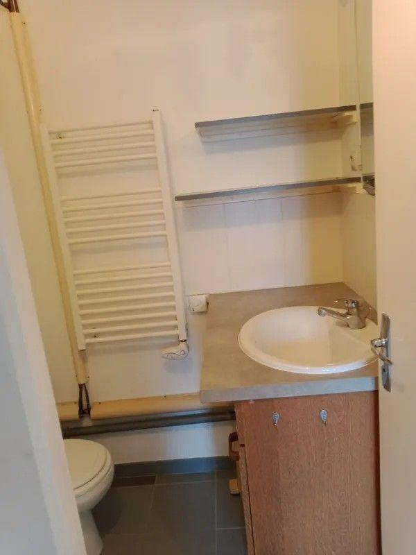 
                                                Location
                                                 Studio 21,5 m² meublé à 5mn FAC et CHU à 480€