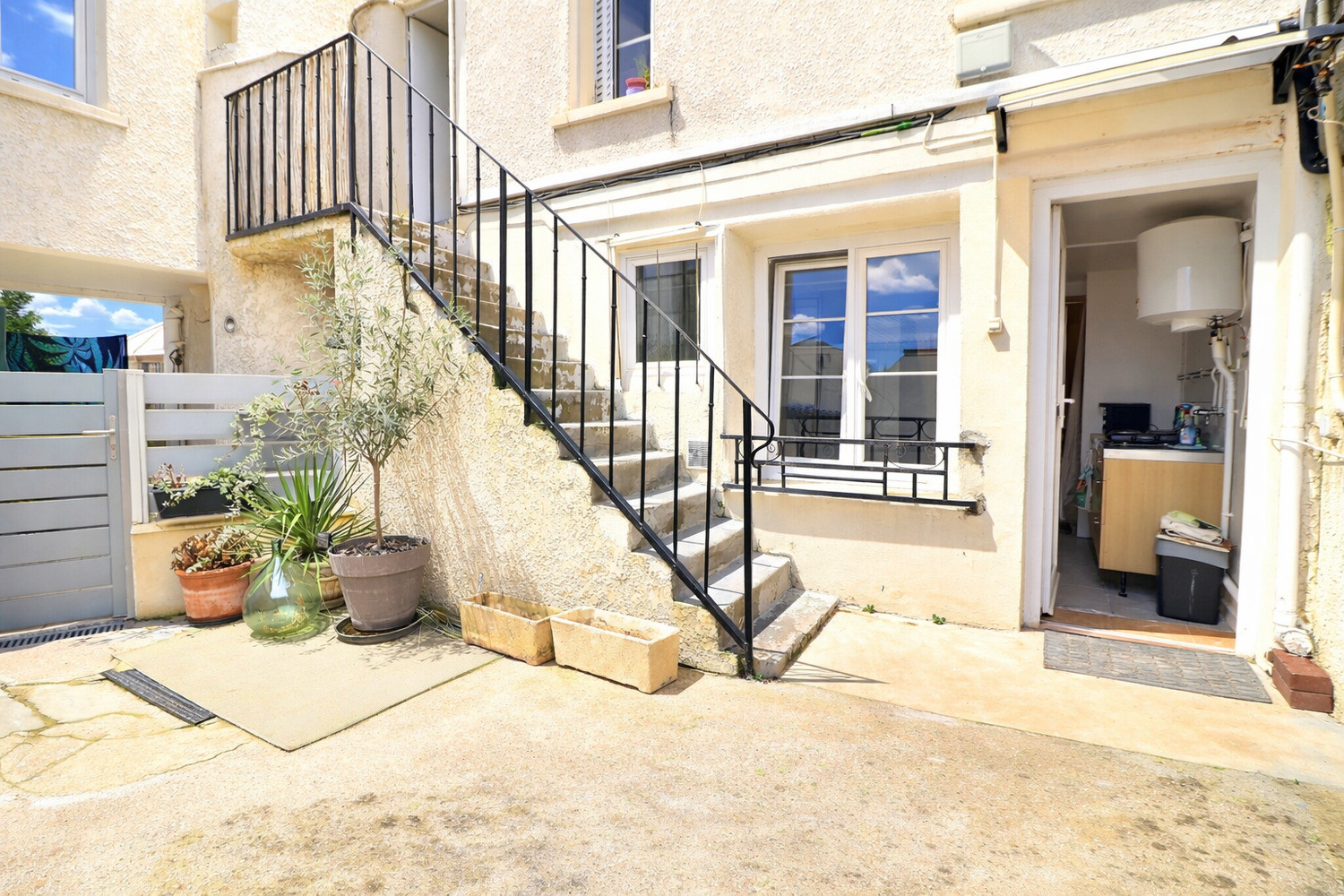 
                                                Vente
                                                 Studio 21 m², Clamart