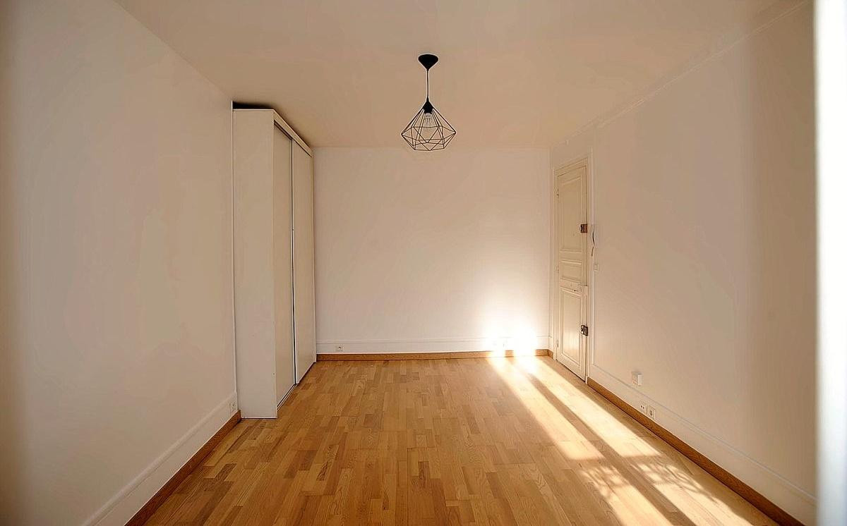 
                                                Location
                                                 Studio 21 m2 Paris 11è Métro Voltaire