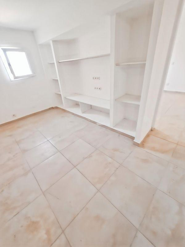 
                                                Location
                                                 Studio 21m² Avignon