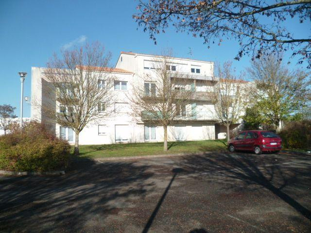 
                                                Location
                                                 Studio 21m² entre facs et centre ville de Poitiers