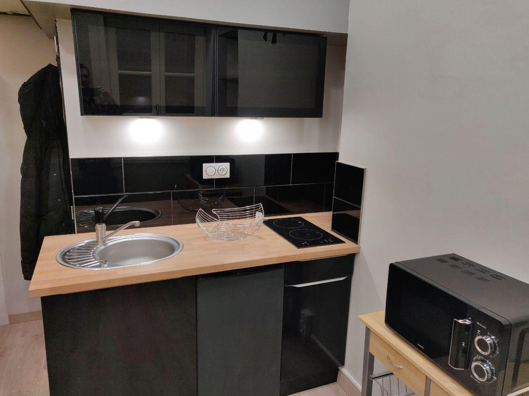 
                                                Location
                                                 Studio 21m²  rue Stanislas