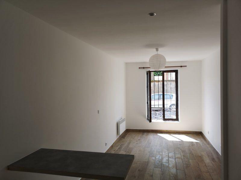 
                                                Location
                                                 Studio 22m2 centre Villejuif