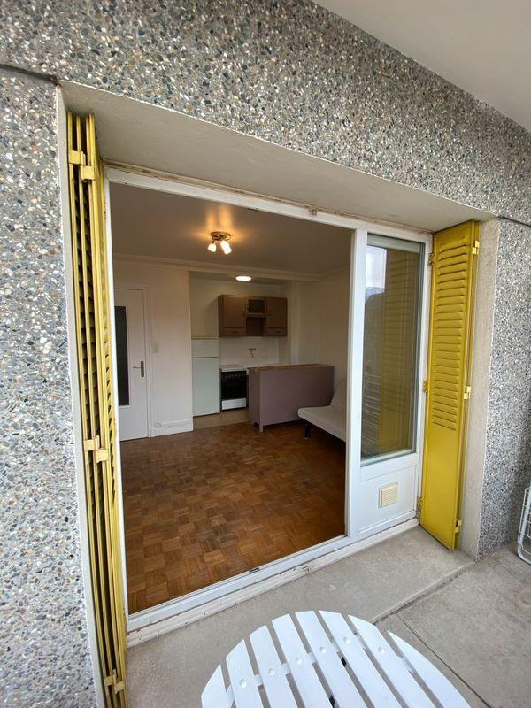 
                                                Location
                                                 Studio 23 m2 , 4 rue Lavoisier Grenoble